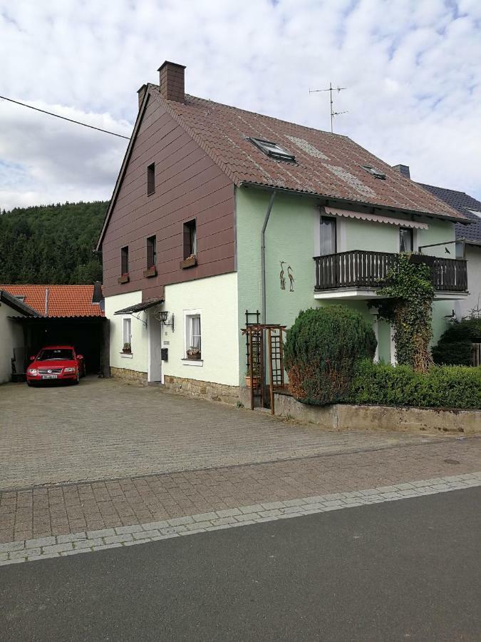 קלברג Appartement Eifel Im Haus Sybille מראה חיצוני תמונה